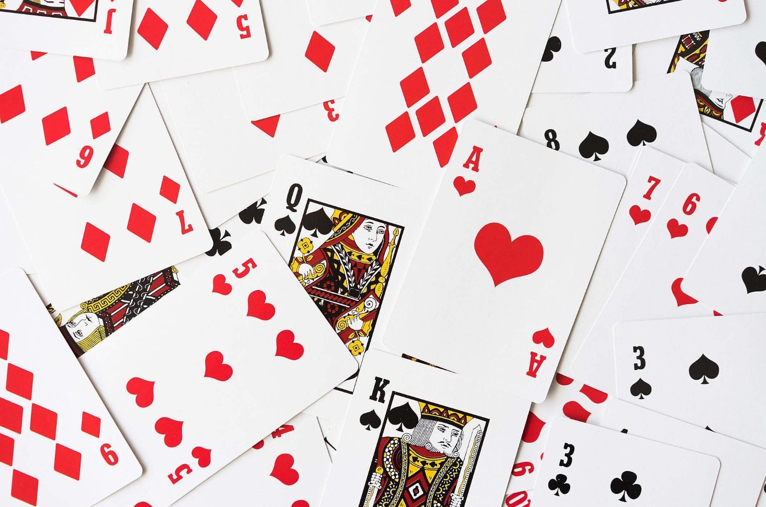 如何打好美国双人床上扑克？