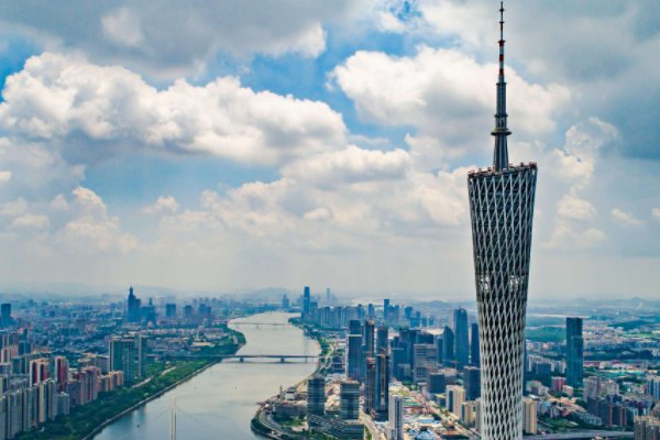 广州常住人口2021总人数口是多少？