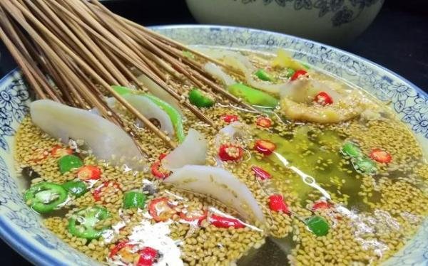 2020年最火的地摊产品是什么?怎么卖?