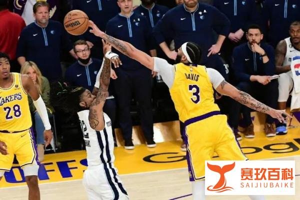 据NBA高管透露，湖人队不愿意在今年夏天给戴维斯一份续约合同