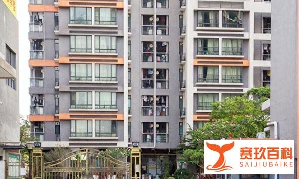 纪实:孕妇连续蹭车半个月,同事换电车,对方老公斥责要求道歉