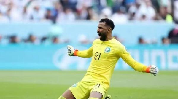 沙特门将身价暴涨，5次神级扑救战胜阿根廷，网友：门将抵得上半支球队。