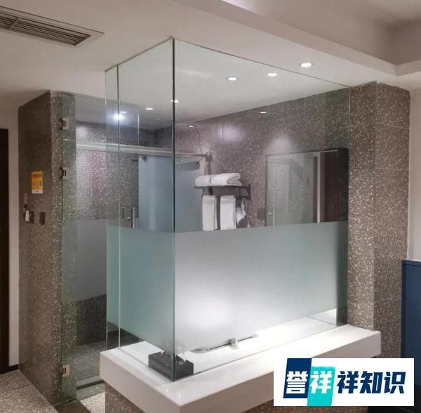 酒店浴室为什么都是透明的？听保洁阿姨说完，涨知识了！
