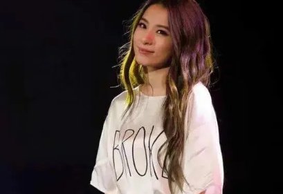 田馥甄拒绝内地邀约，酬劳过亿并且专车接送，她为何拒绝？