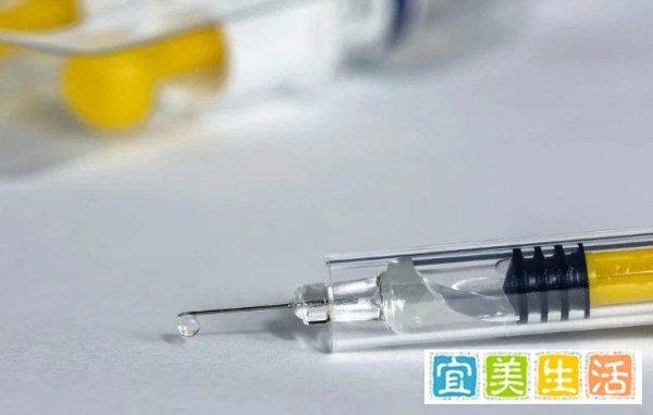 全球首例“双重感染者”,全世界目光都看向同一处,专家:麻烦了