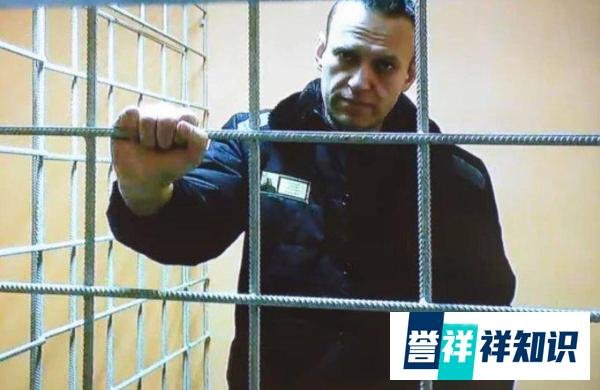 俄罗斯著名反腐败活动家和反对派领袖阿列克谢·纳瓦尼遭监狱死亡