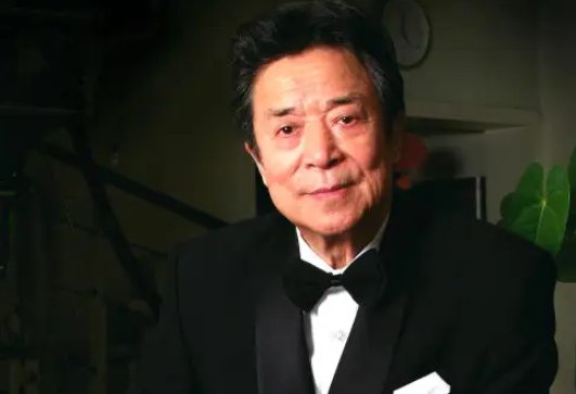 93岁艺术家李光羲突发脑梗离世，5月前现身无症状，这究竟是怎么回事？