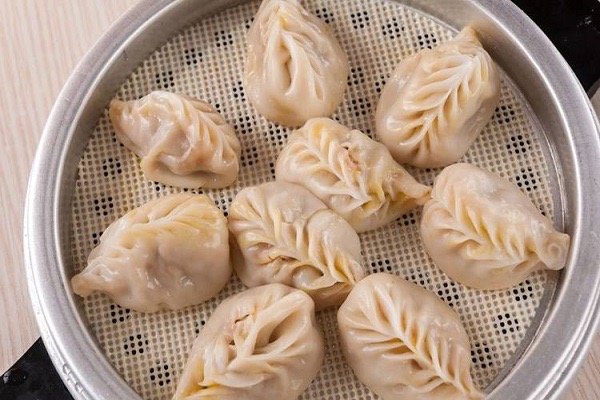 沙县向沙县小吃店主发放购房补贴，这么做的目的是什么？