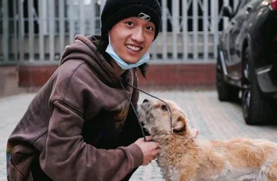 被女友曝光出轨后,陈令韬疑似留下遗书,孟美岐发文道歉