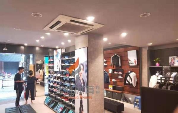 【耐克折扣店加盟条件】需要多少加盟费