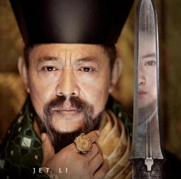 李连杰罕见旧照,当时青涩稚嫩的他,帅气的五官,笑起来特别温柔