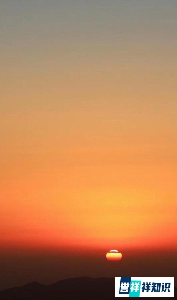 登上黄山才发现水墨画还是保守了