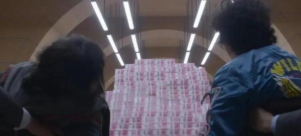 9000亿现金是如果摆在你面前，那得多震撼！