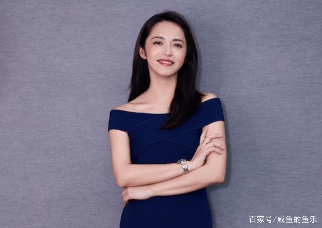 唐一菲开怼姚晨大获全胜，网友力挺底气十足，发六万红包谢粉丝，你如何看？