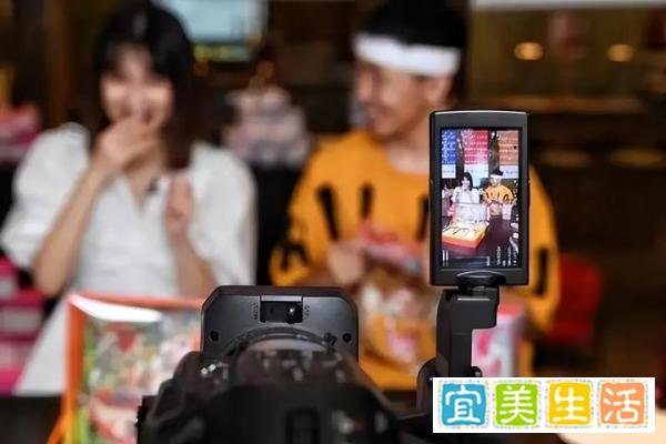 95%的主播月收入低于5000元，月收入不如外卖员，你敢相信吗？