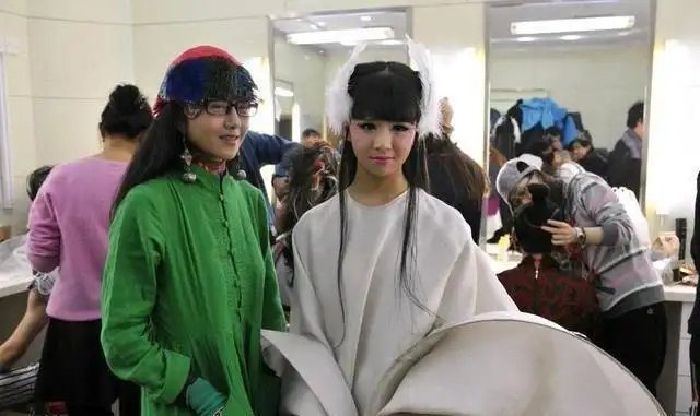 杨丽萍透露小彩旗近况，小彩旗的近况如何？