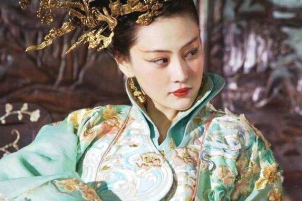 两个宫女吵架，为何会牵涉一场暴乱，两千多宫女因此被杀？