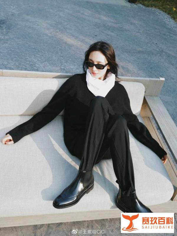 陈国富&王紫璇，莫非又多了一对儿父女恋？资深大导演美女收割机！