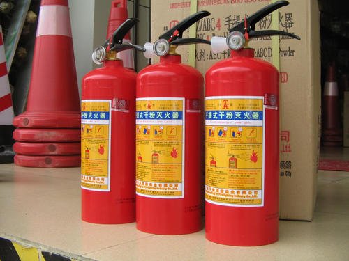 北汽新能源汽车冒烟遇水又爆炸,这是为何?