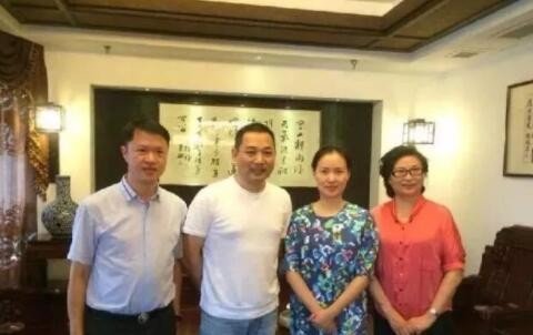 谁是歌手雷佳的老公