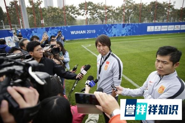 媒体人：李铁与武磊接触是3月2日，早都过了14天观察期