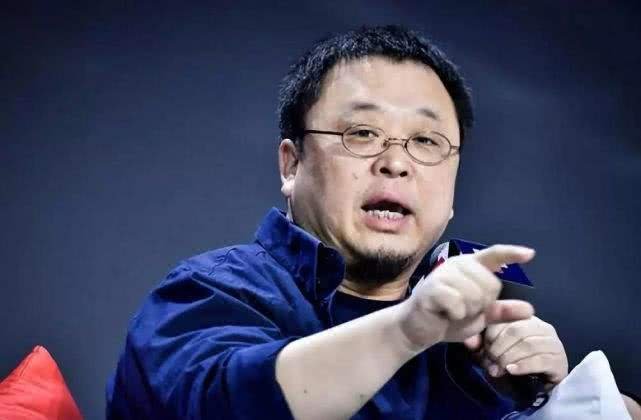 老罗,罗永浩可爱多,为什么在电影里扇自己耳光呢?扇的那么彪悍那么硬朗,罗胖子想表达什么啊?