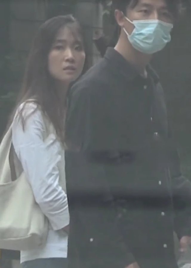 黄轩的素人女友你打几分，黄轩女友疑似圈外人？