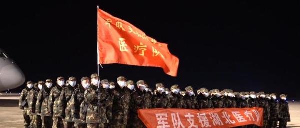 脱口秀演员HOUSE涉不当比喻，引发争议并遭到处罚
