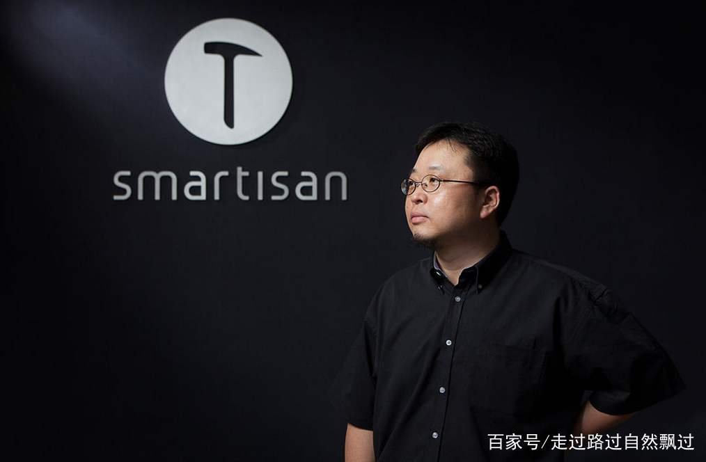 老罗的爸爸到底是什么背景？