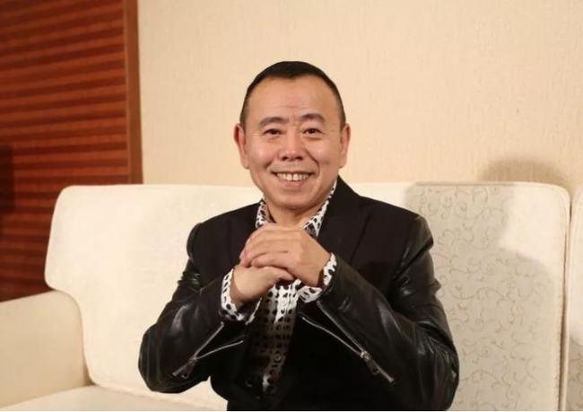 潘长江卖酒又翻车,自称灌醉茅台公司董事长拿到便宜酒,茅台对此是何回应?