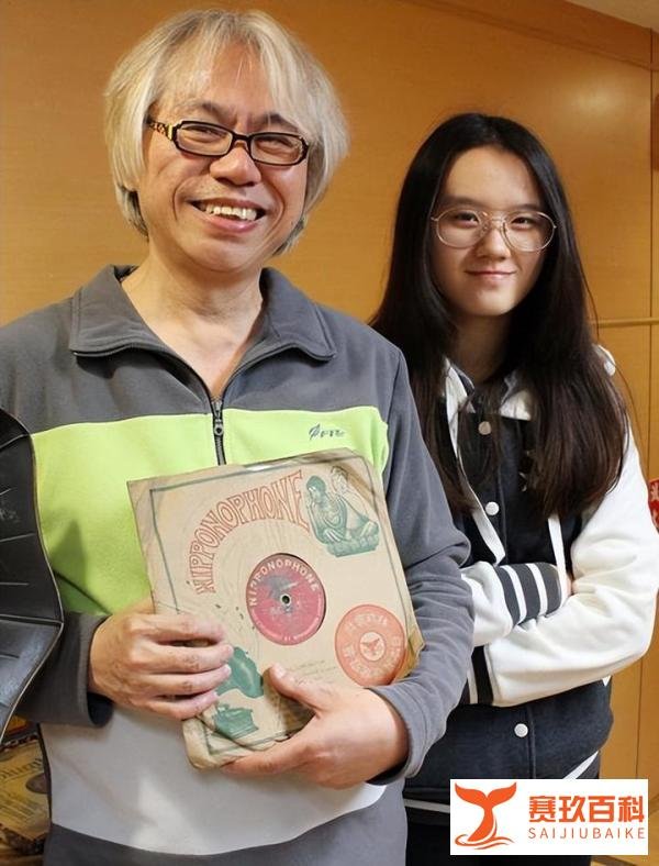 台湾爷孙恋男主儿子与继母和解:继母获得千万房产,儿子继承收藏