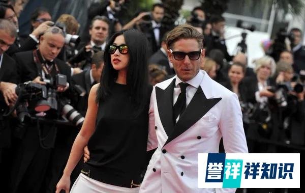 女星朱珠低调结婚，帅气老公系清华大学高材生，颜值不亚于明星
