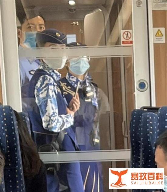 兰州开往成都的动车撞人?成都铁路局回应:确有此事,将通报详情