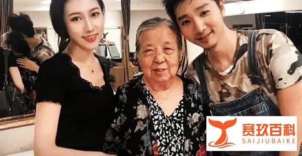 陈佩斯母亲感染新冠去世，孙子陈大愚悼念透细节，祝福她一路走好