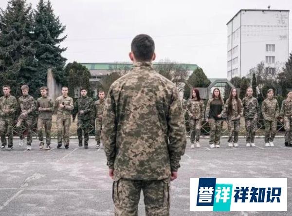 乌克兰开除2.3万大学生！背后竟藏着逃兵役的黑暗交易？