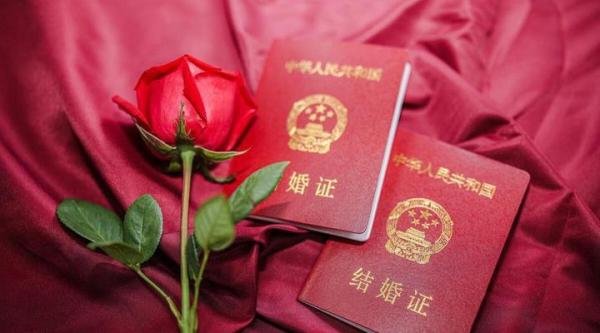 小伙花51万结婚要求退彩礼后续：退还35%彩礼，以及41681元金首饰