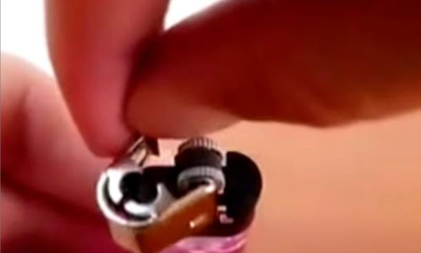 打火机鬼火怎么弄的