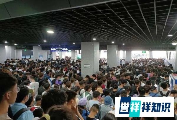 泰山景区游客拥堵 景区致歉 这是咋情况？