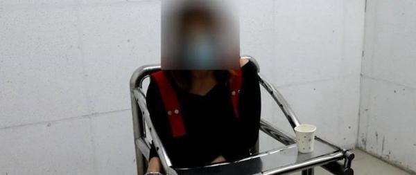 杀夫弃子女子隐姓埋名逃亡23年被抓：怀疑丈夫出轨，逃跑后生2娃
