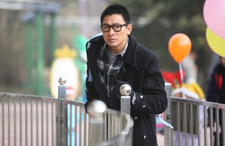 刘德华拍了那么多电影，为啥拍《未来警察》这部片？