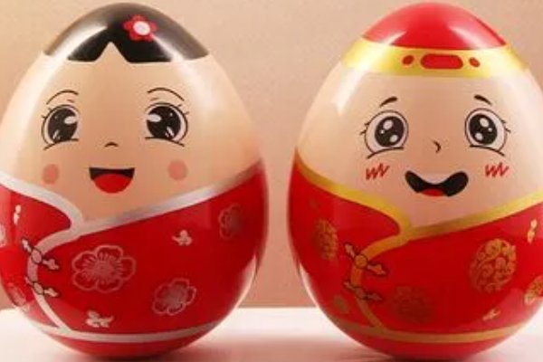 不倒翁怎么读