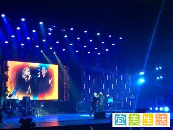 茜拉北京真我演唱圆满成功父亲惊喜同台令人泪目