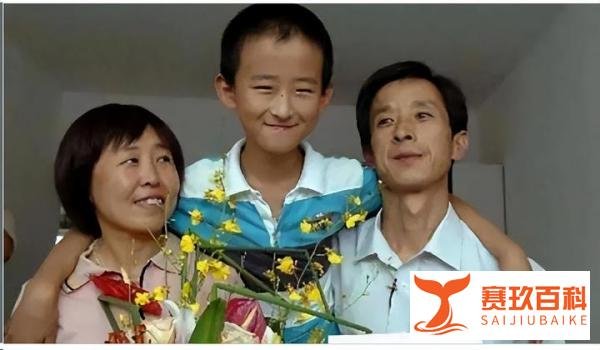 最小博士现状曝光：16岁读博，曾逼父母在北京买房，今卡里就剩几千块钱