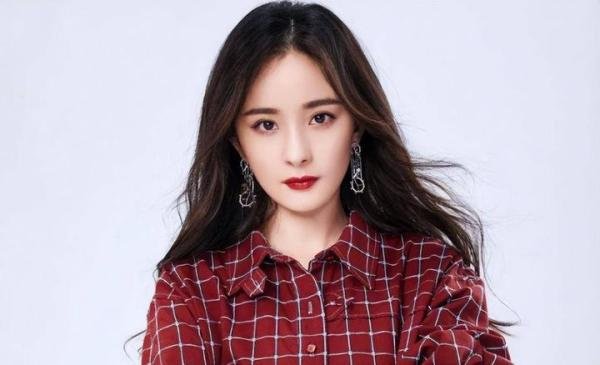 时隔5年，宫斗综艺《花儿与少年》重启，杨幂、刘敏涛、李诗丹妮齐聚