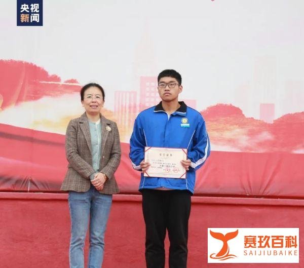 高中生不停唠叨劝说救了一条命