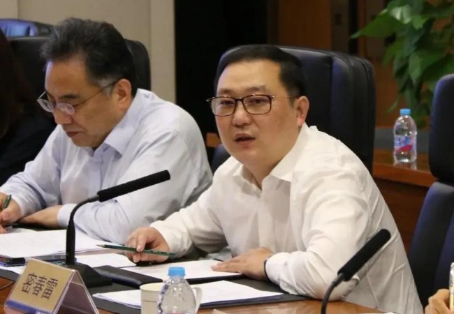 密春雷的个人简介
