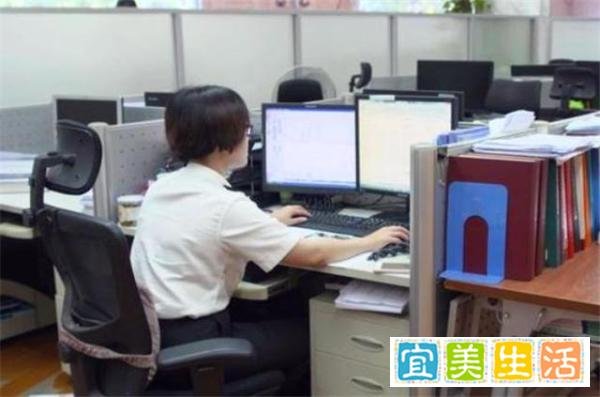 公务员迎“新政策”,绩效奖或将被取消,老师:教师受影响吗?