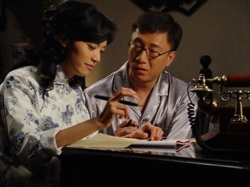 潜伏中有一句“抓cc，抓三青，连自己人都抓”中的“抓cc ”是什么意思？？
