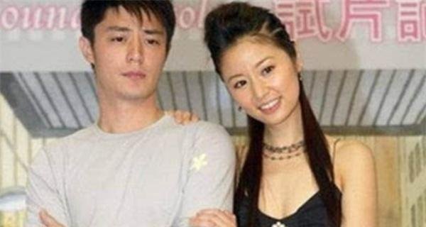 霍建华父女出游照曝光！女儿控十足，格格怕是要“失宠”了