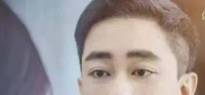 被妻子扇500耳光，烟头烫6次，这个明星怎么了？